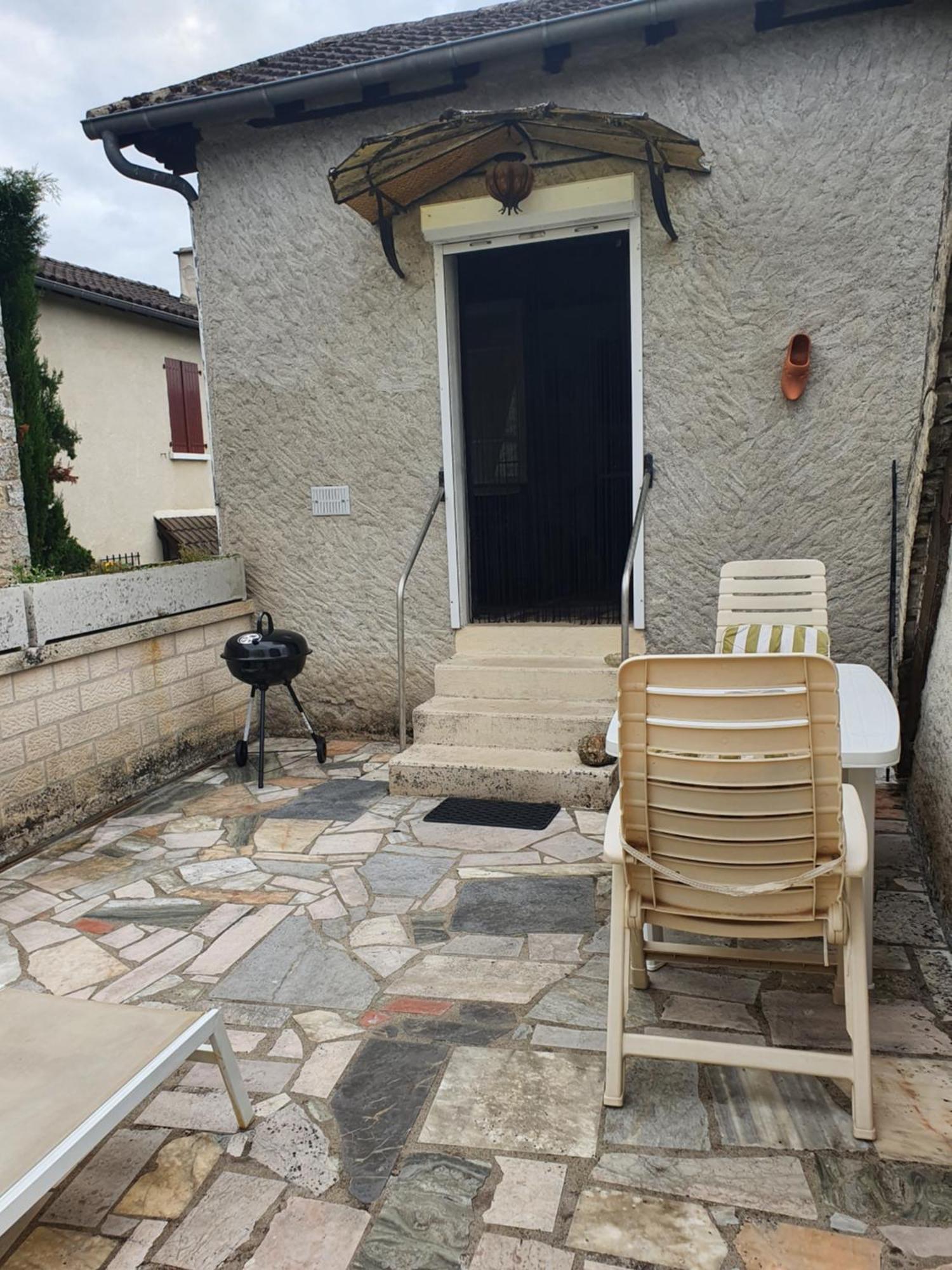 Le Pigeonnier Maison De Caractere Logement 4 Personnes La Maisonnette Renovee Logement 2 Personnes Floirac  エクステリア 写真